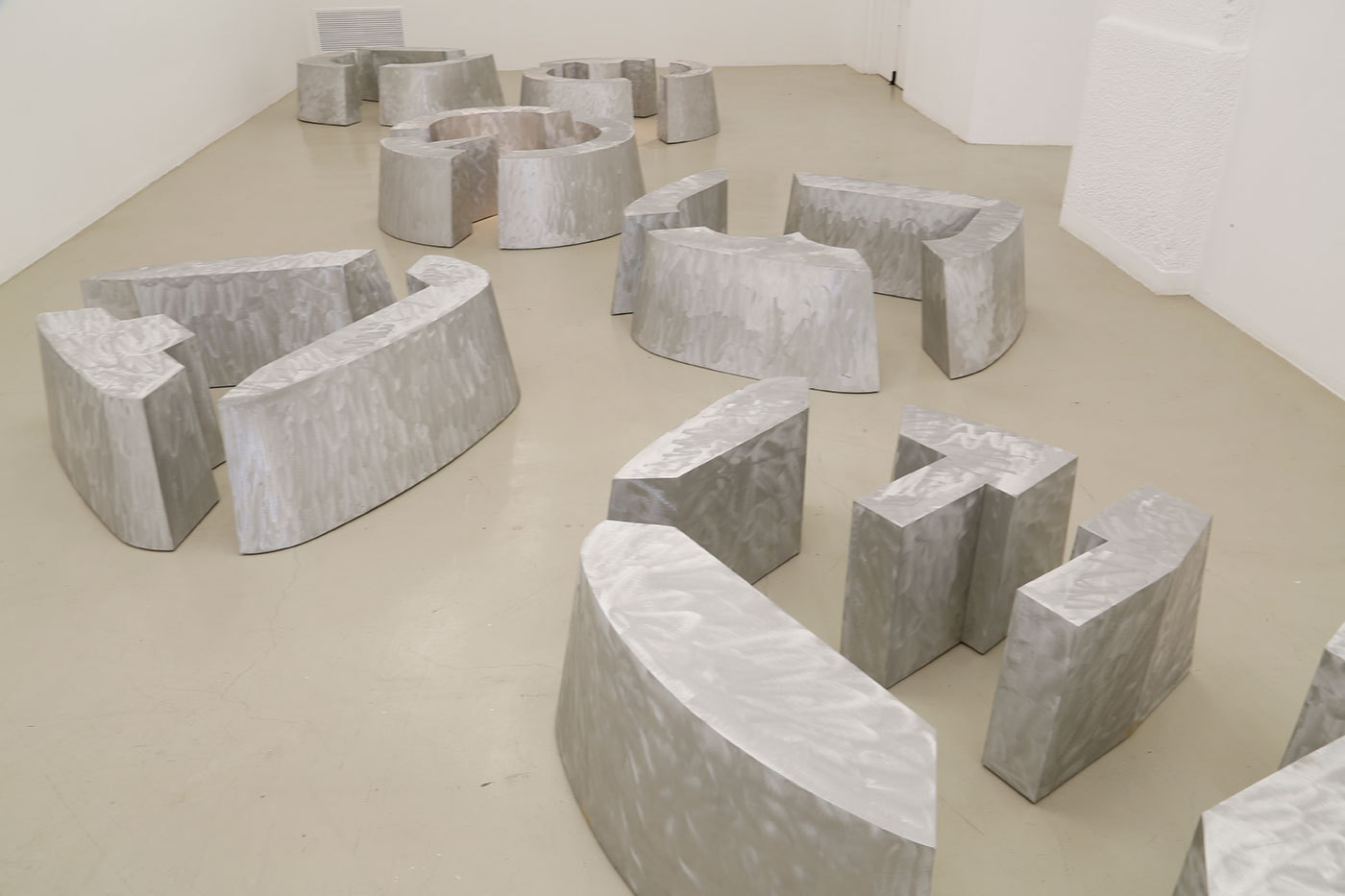 Matrices/Assises, Agnès Thurnauer