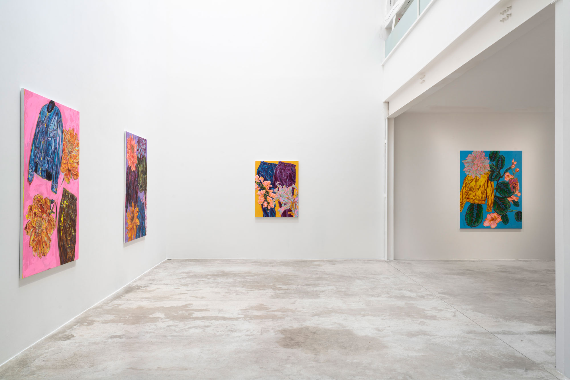 Armand Jalut - Hanging in Place