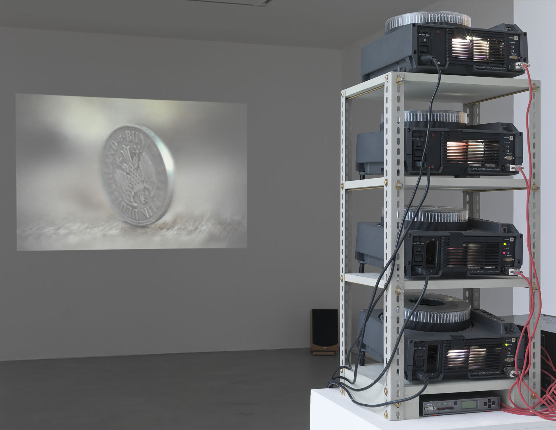 Mathew Hale - DER WILLKOMMENE FREMDE