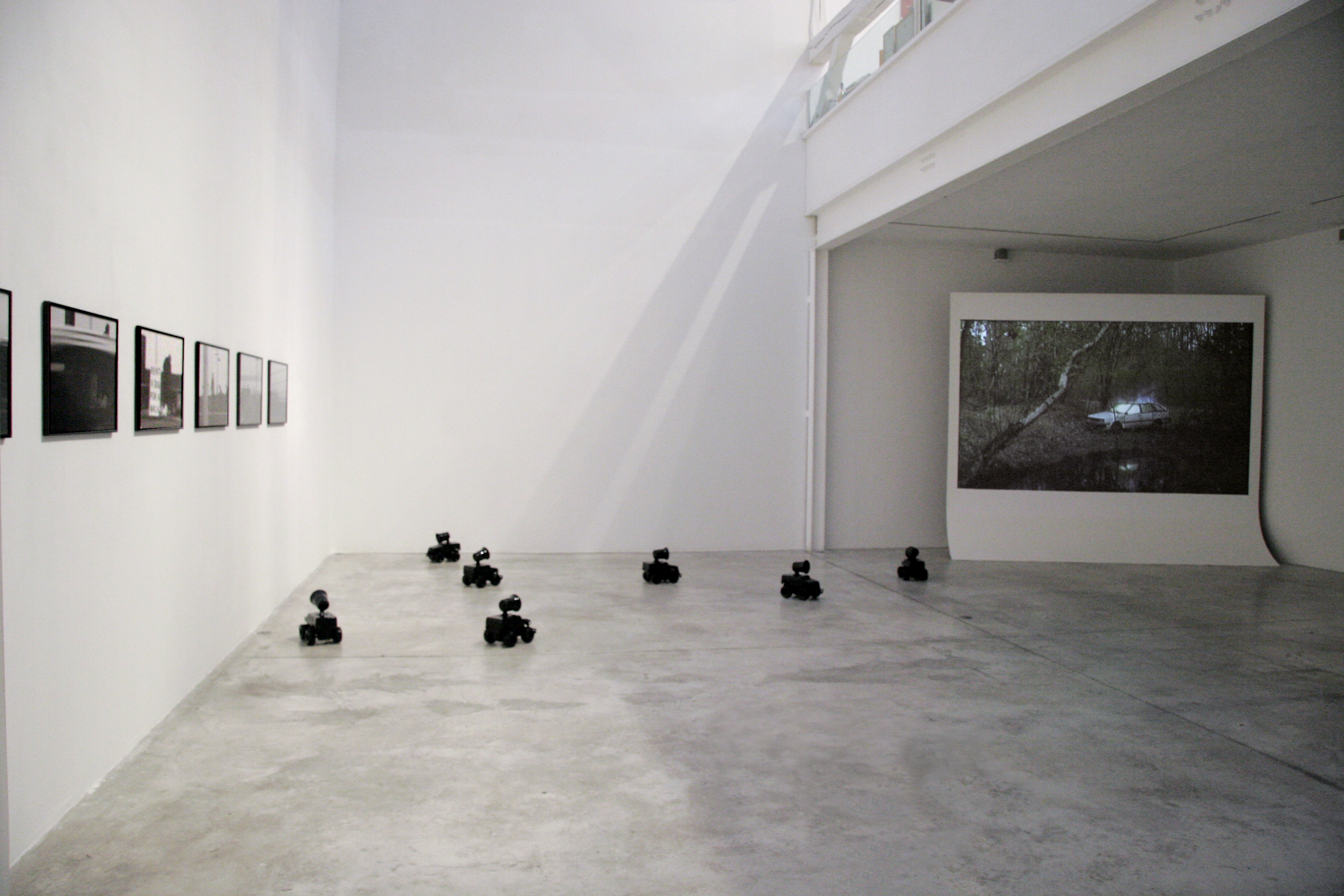 Elisa Pône - Fermer les yeux. Sauver sa peau.